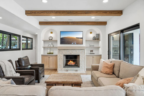 31-print-Via Victoria-0306-029