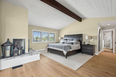 33-print-Via Victoria-0306-031