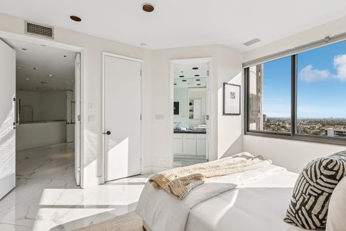 37-print-Wilshire Blvd-L2307-037