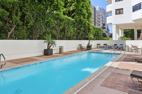 77-print-Wilshire Blvd-2307-912