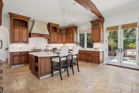 9dd424d671951d6957f478484ac22661-uncropped_scaled_within_1536_1152