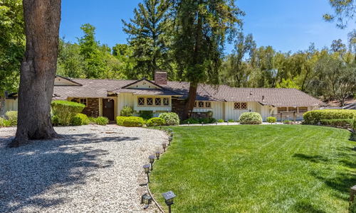 Matthew Stafford Is Selling Two Hidden Hills Homes …