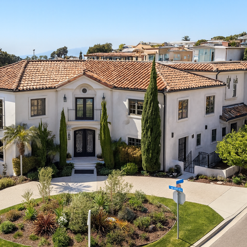 Lions QB Jared Goff’s $11 Million Manhattan Beach Mansion