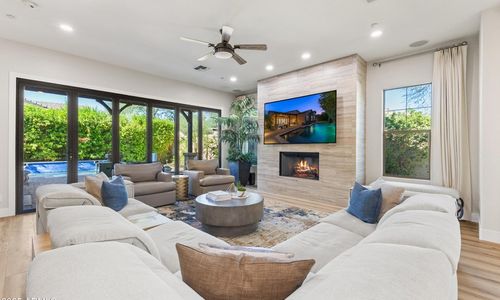 Experience Desert Sophistication in This Upgraded Scottsdale Retreat