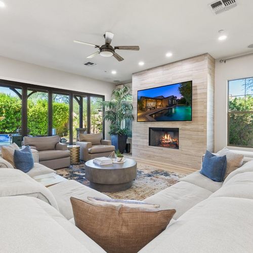 Experience Desert Sophistication in This Upgraded Scottsdale Retreat