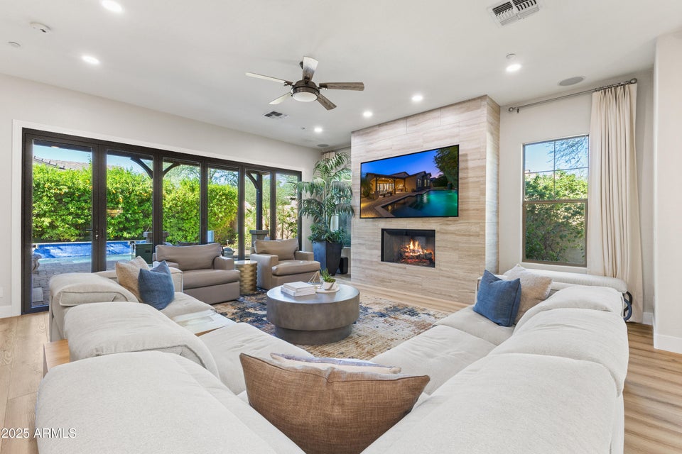 20250922163049606631000000-o