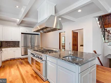 5541c993fe260dba89fb6595b113b07f-cc_ft_576