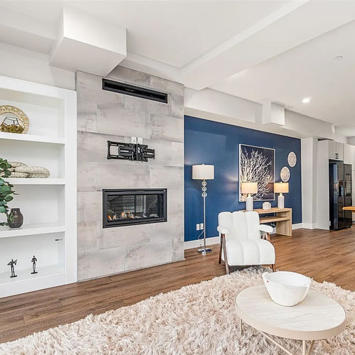 Modern Alki Beach Townhome with Rooftop Deck & Ocean Views