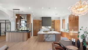 22-web-or-mls-10324summitcanyondrive-121