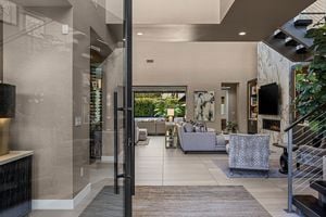 98-Glade-Hollow-Drive-05