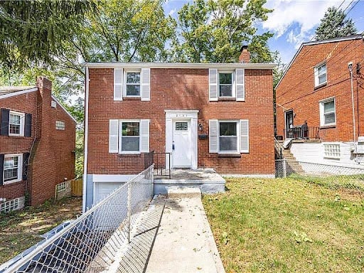 real estate agent