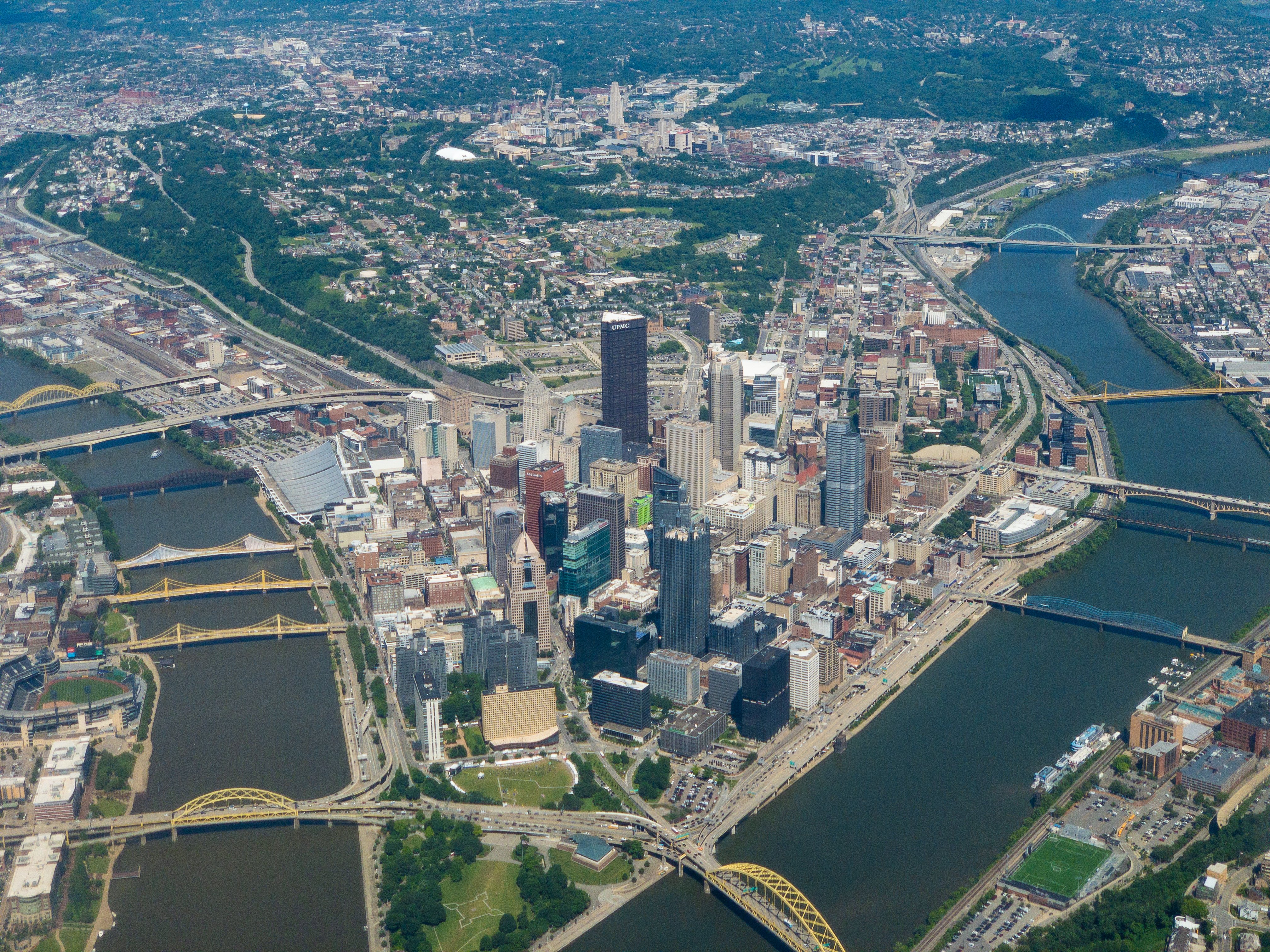 Best real estate agents Pittsburgh three rivers and downtown skyline