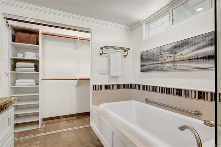 400097147-7076bafd-6cd5-4180-8bd8-cc57df64c220