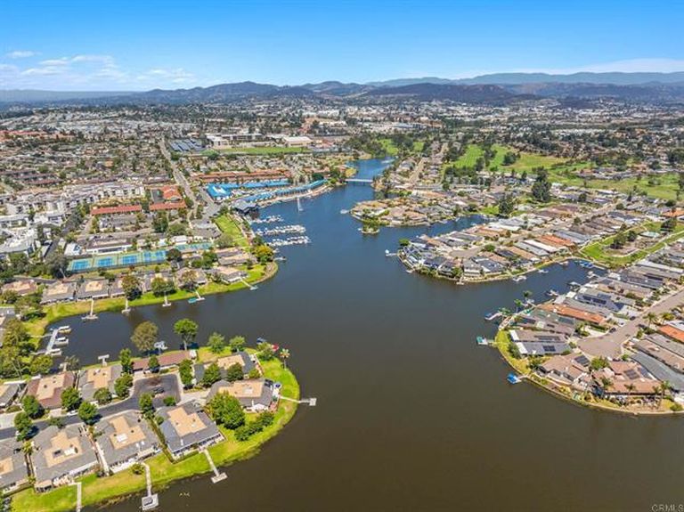 400097147-a12b2eb7-f20c-4a6a-8991-b5d3ac03fddf