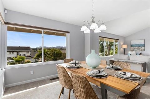 136 Helen Way (15)