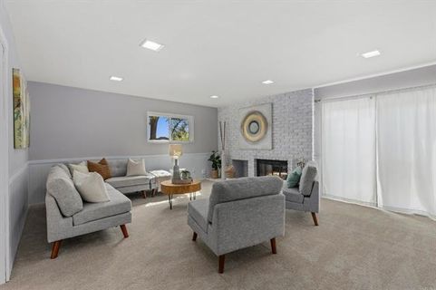136 Helen Way (28)