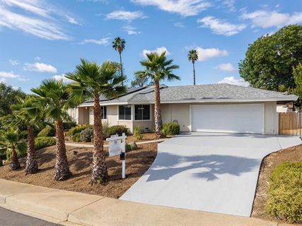 136 Helen Way (3)