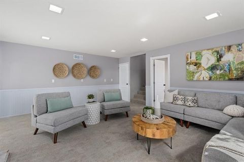 136 Helen Way (30)