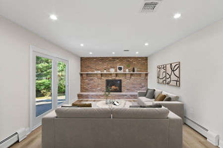 17 Clifton NJ-23 family_