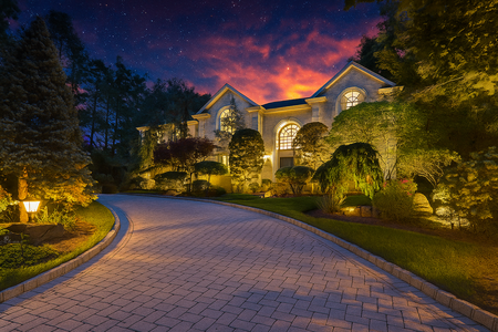 20250610_1602_Spectacular Evening Lights_remix_01jxdpvpg1f81tpy6wer7me20t