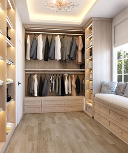 28-03-2024-Yee Leroy_Her Closet _Cam A