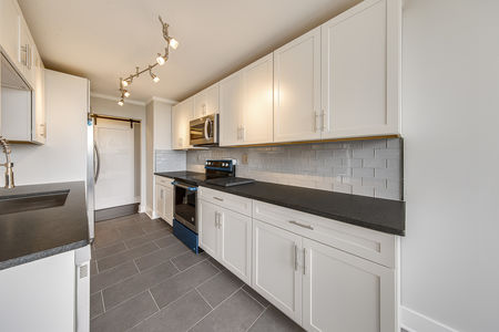 9 kitchen 200 winston 716