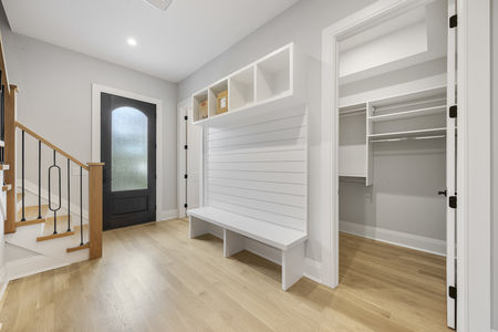 Mudroom 31 Geraldine Englewood Cliffs