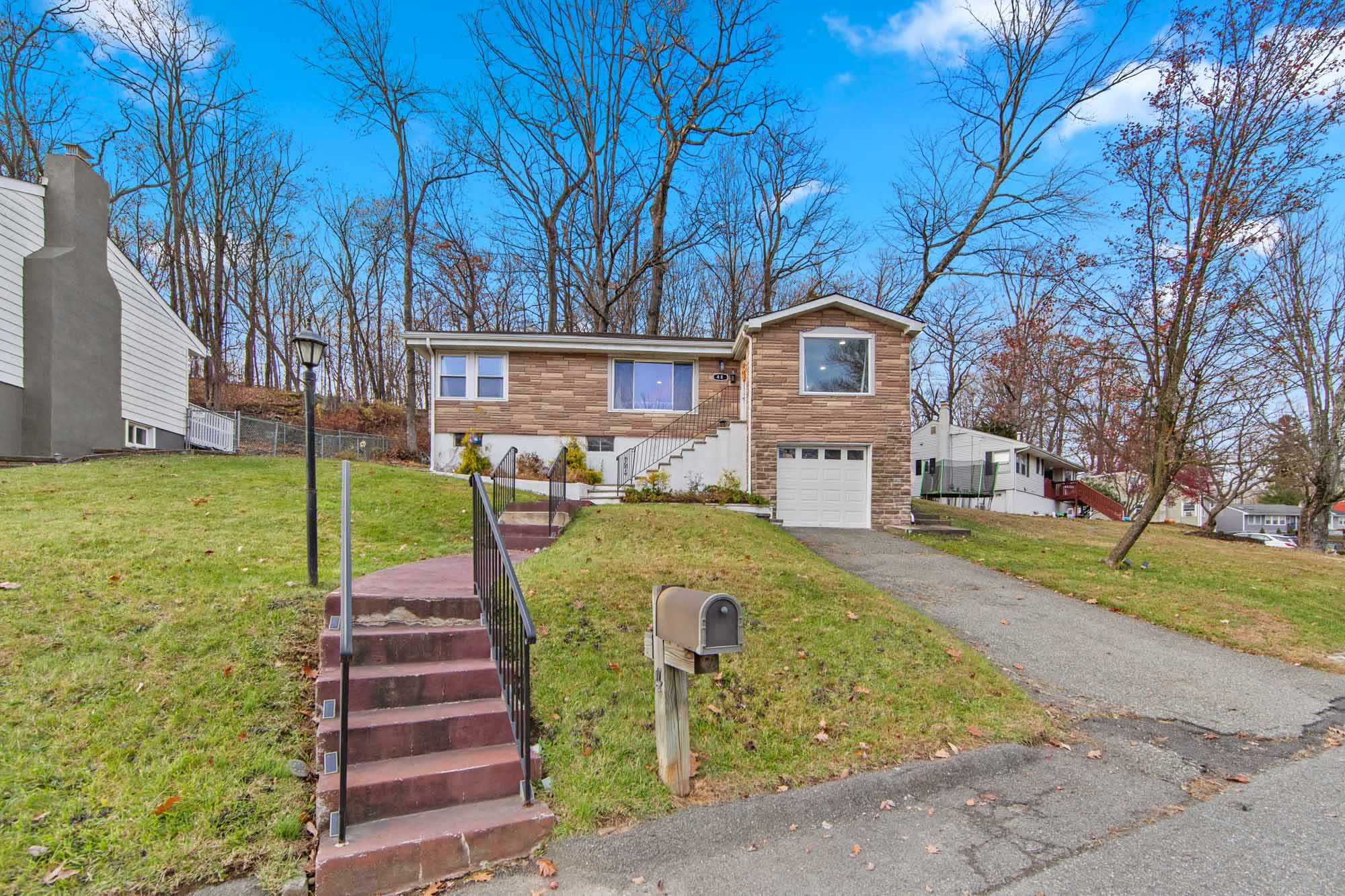 48 Algonquin Rockaway-2