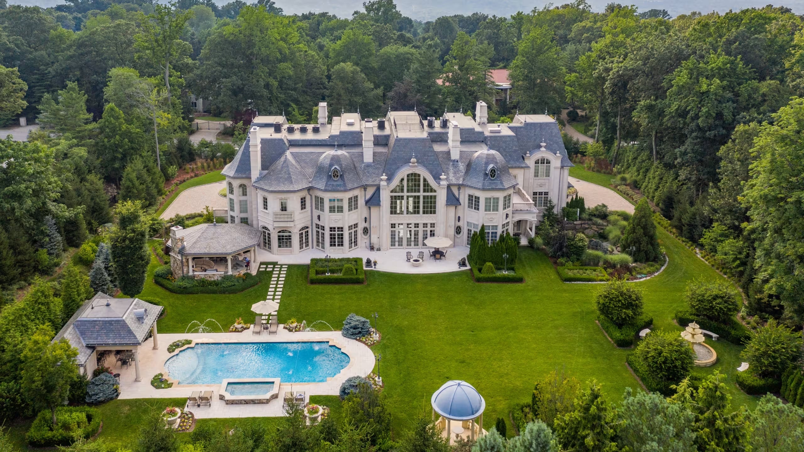 Stone Chateau in Northern N.J. Sells for $…