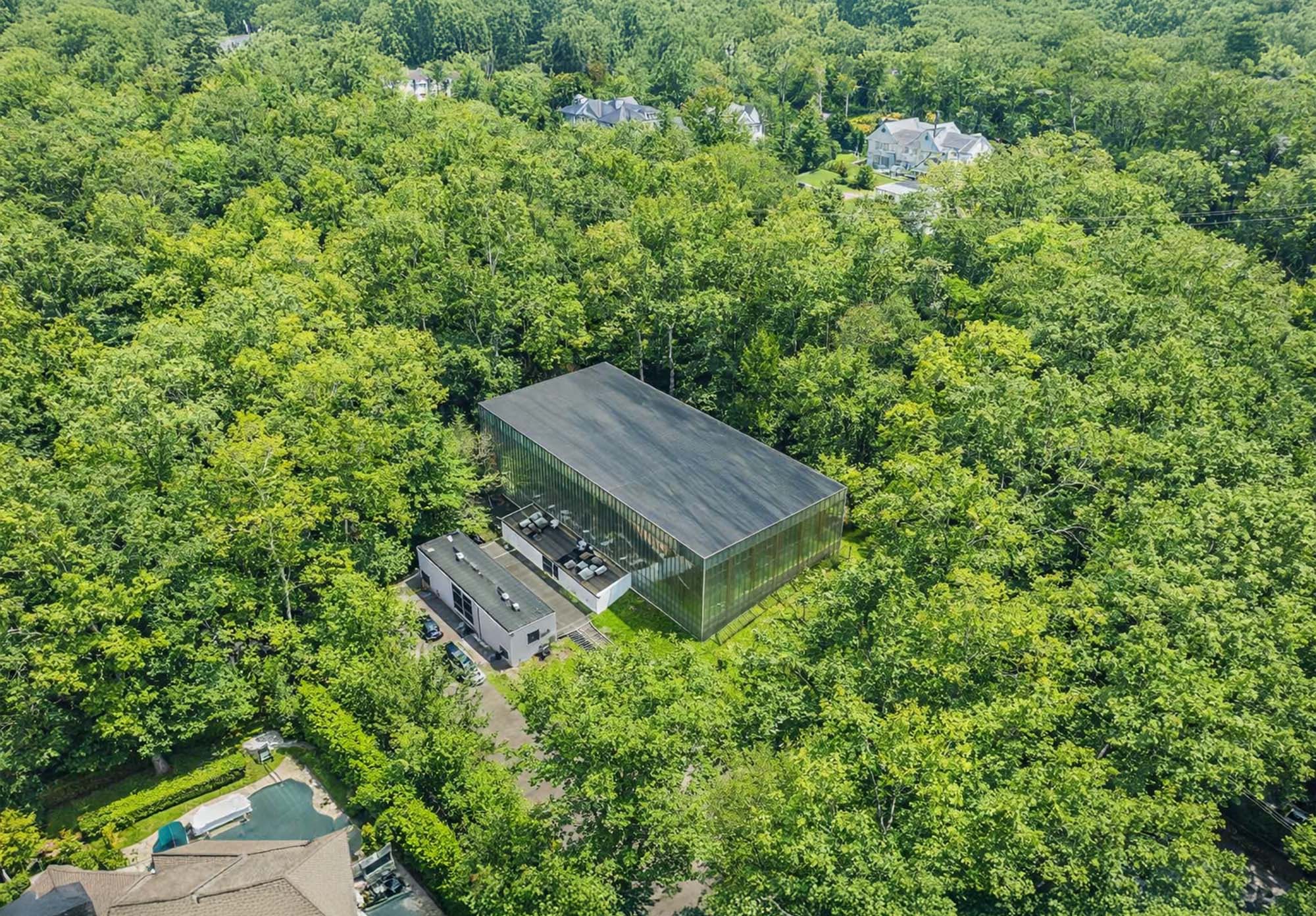 01 459 Next Day Hill Englewood NJ