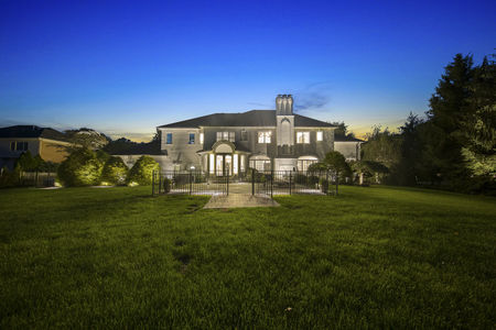 10 fenced in patio 85 Sherwood Rd Norwood NJ