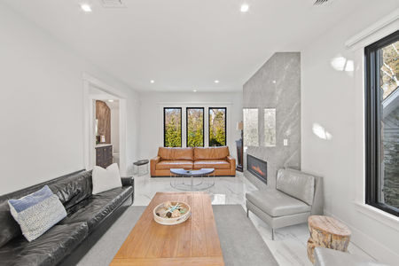 15 31 Island Trail Sparta NJ Main Level