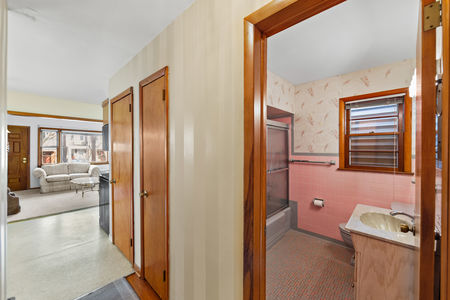 21 hall 119 Carlton Jersey City-25