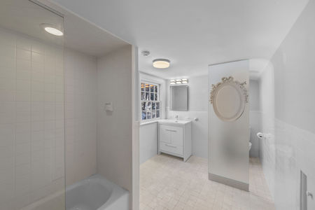 25 270 Next Day Hill Ct Englewood NJ-33