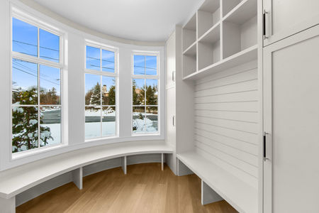Mudroom 645 Summit Englewood Cliffs NJ-26