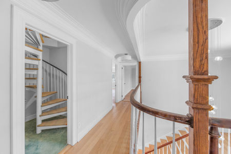 31 270 Next Day Hill Ct Englewood NJ-38