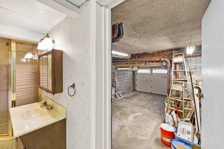 31 garage 119 Carlton Jersey City-35