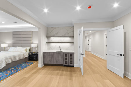 Master Suite Bar 645 Summit Englewood Cliffs NJ-36