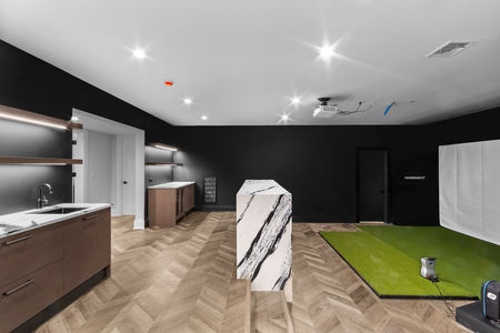 Golf Simulator 645 Summit Englewood Cliffs NJ-59