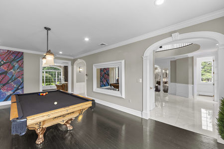 44 main level 85 Sherwood Rd Norwood NJ