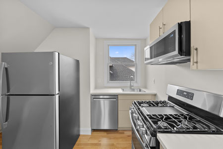45 859 BLVD E Weehawken-87