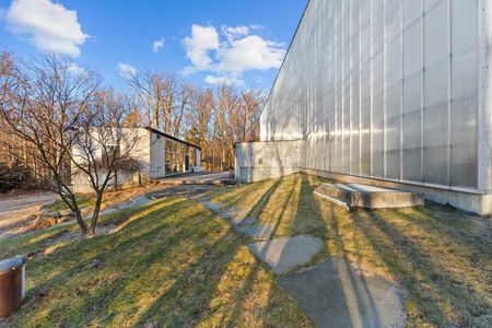 459 Next Day Hill Englewood NJ-10