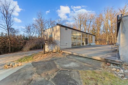 459 Next Day Hill Englewood NJ-12