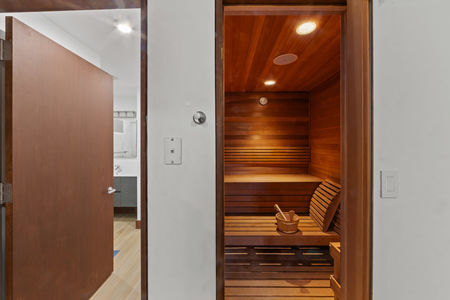 459 Next Day Hill Englewood NJ-43