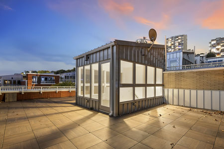 Vela Way Edgewater Roofdeck