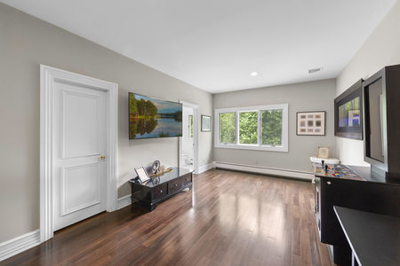 66 bedroom 85 Sherwood Rd Norwood NJ