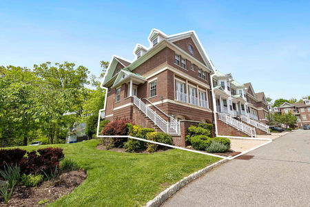 Tenafly Heights 100 Heights Ln Tenafly NJ05