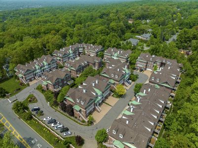 Tenafly Heights 100 Heights Ln Tenafly NJ06