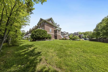 Tenafly Heights 100 Heights Ln Tenafly NJ10