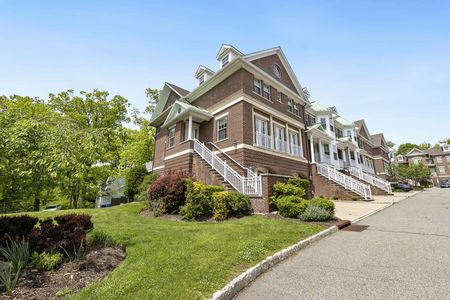 Tenafly Heights 100 Heights Ln Tenafly NJ12